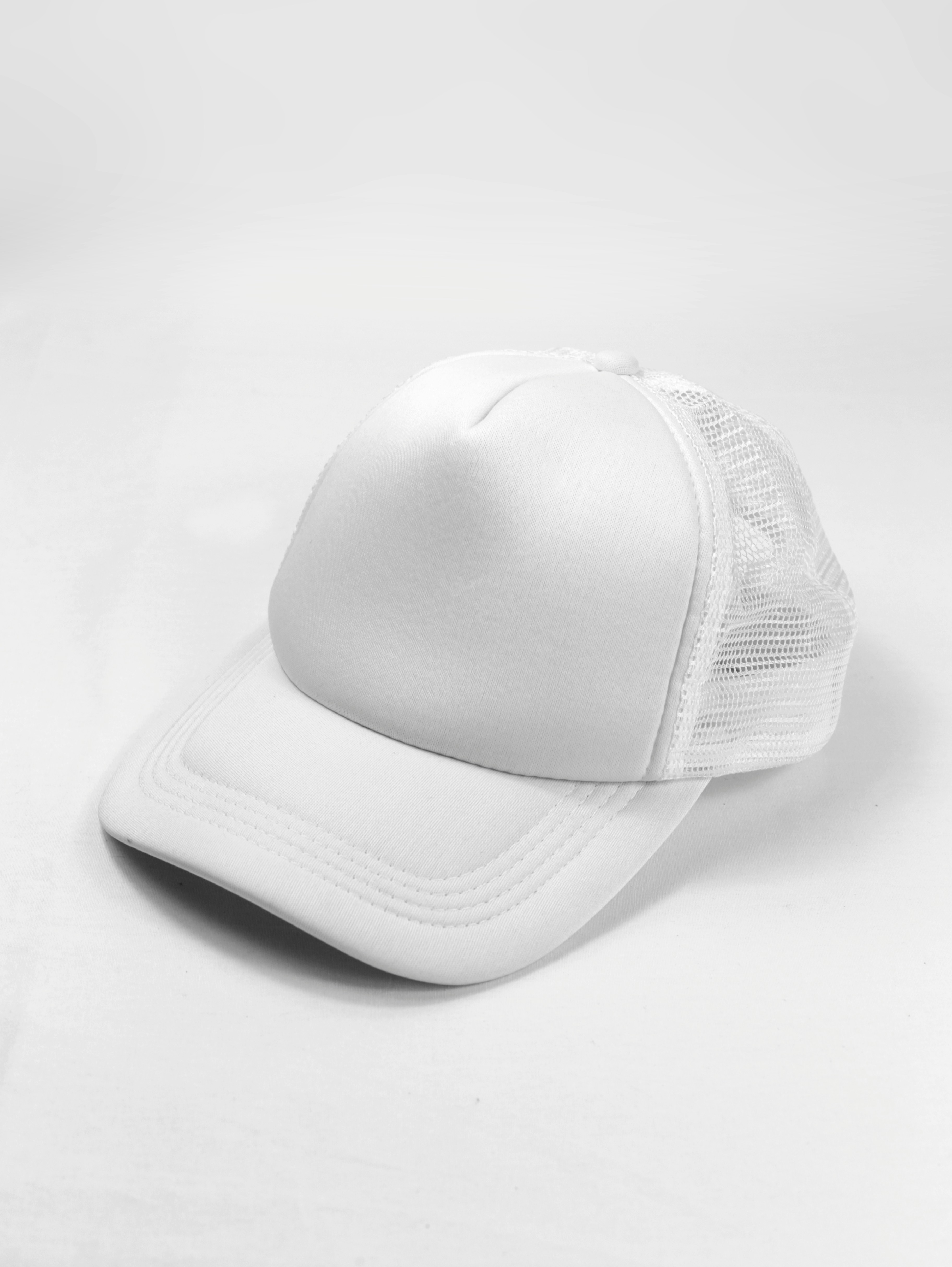 Caps